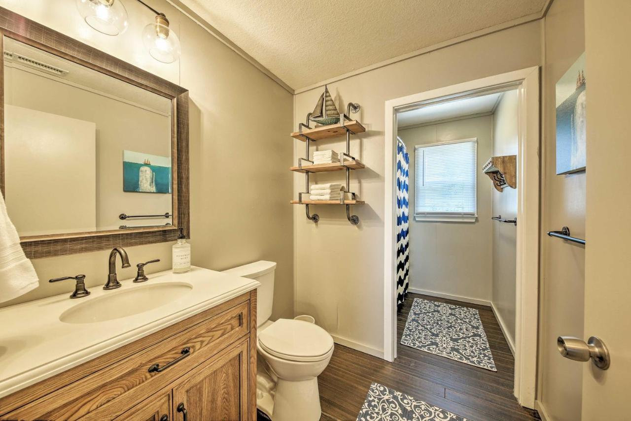 Cozy Cottage Less Than 2 Mi To Cape Hatteras Natl Shore! Frisco Zewnętrze zdjęcie